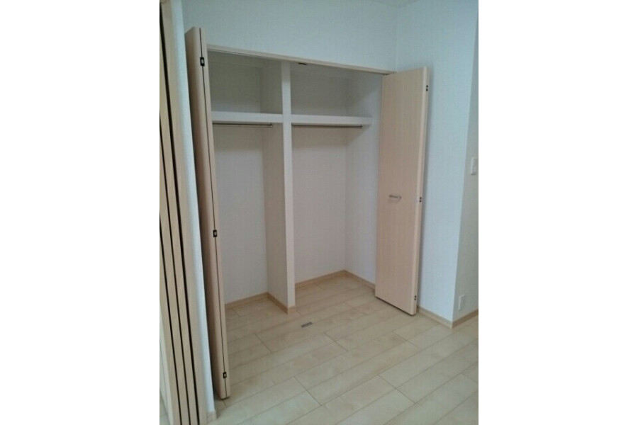 1LDK Apartment, Japan — image 3