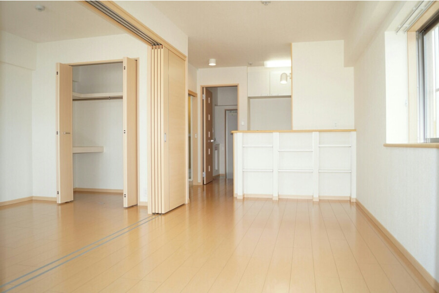 1LDK Apartment, Japan — image 4