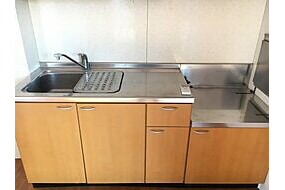 2LDK Apartment, Japan — image 9
