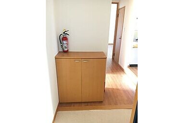 2LDK Apartment, Japan — image 13