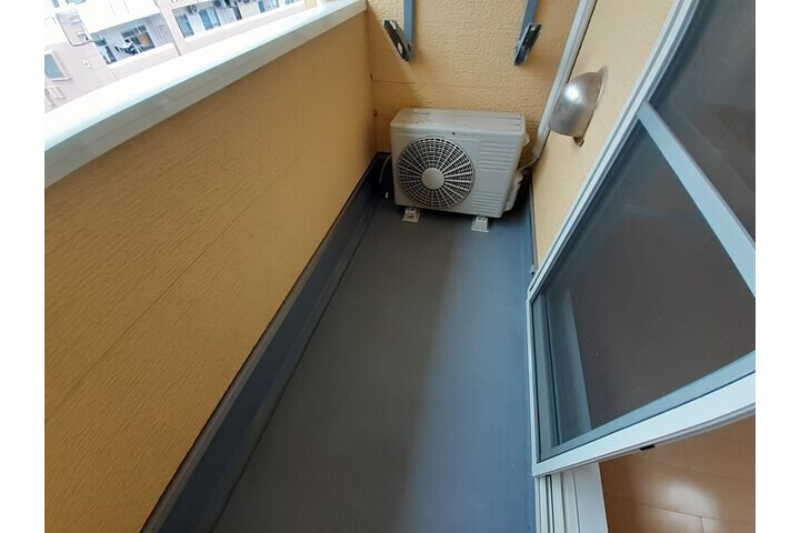 2LDK Apartment, Japan — image 11