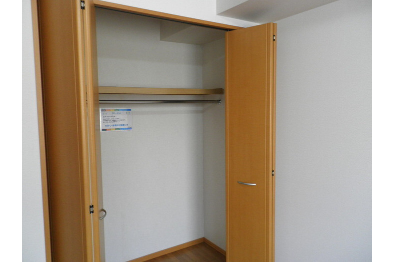 2DK Apartment, Japan — image 5
