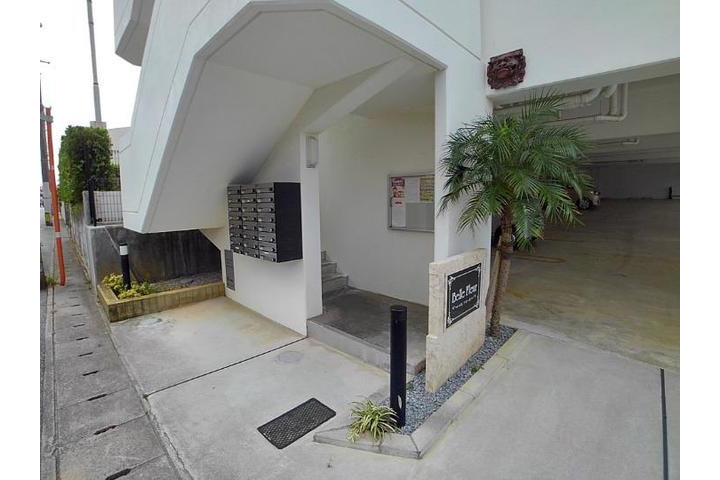 1K Apartment, Japan — image 13