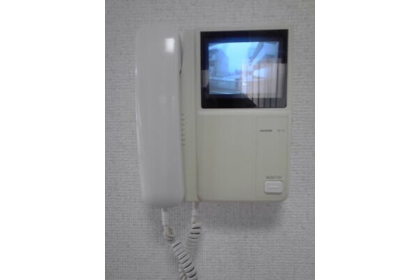 2DK Apartment, Japan — image 13