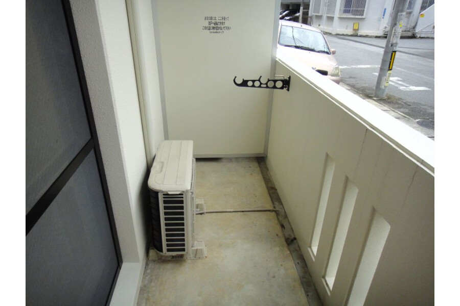 1K Apartment, Japan — image 12
