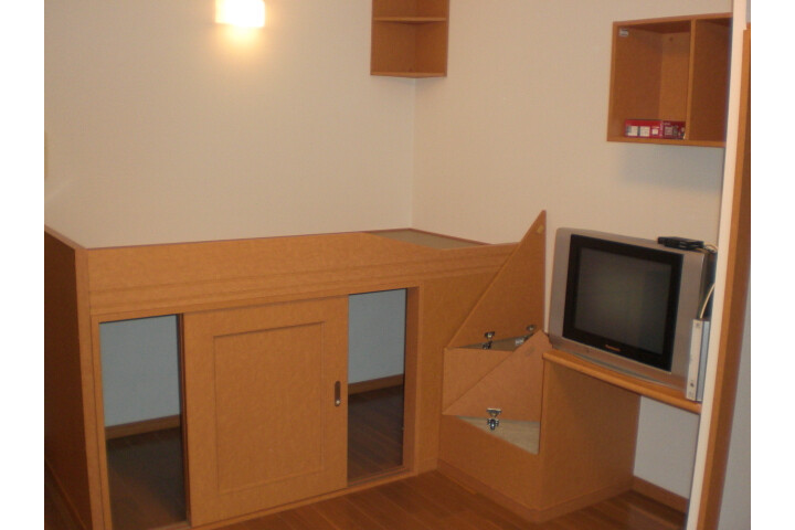 1K Apartment, Japan — image 6