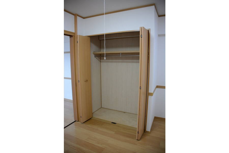 1DK Apartment, Japan — image 3