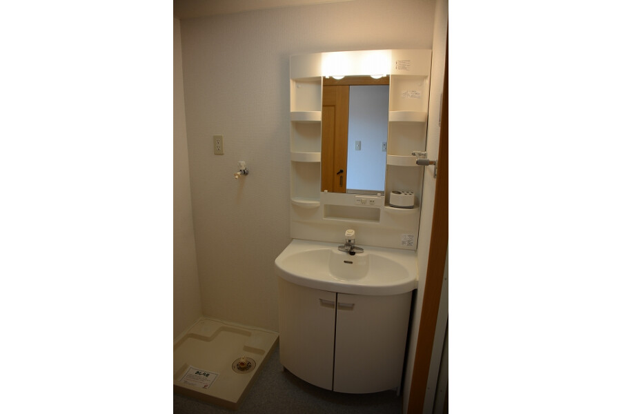 1DK Apartment, Japan — image 6