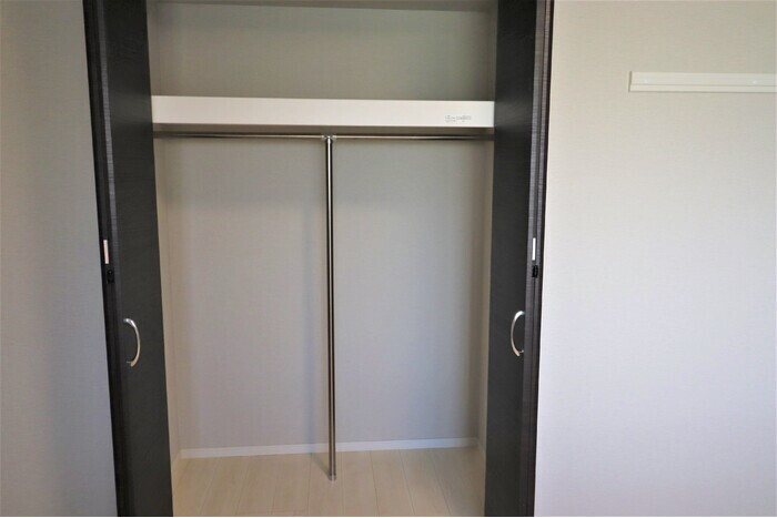 2LDK Apartment, Japan — image 5