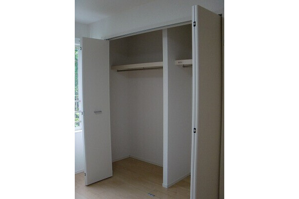 2LDK Apartment, Japan — image 4