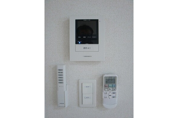 2LDK Apartment, Japan — image 6