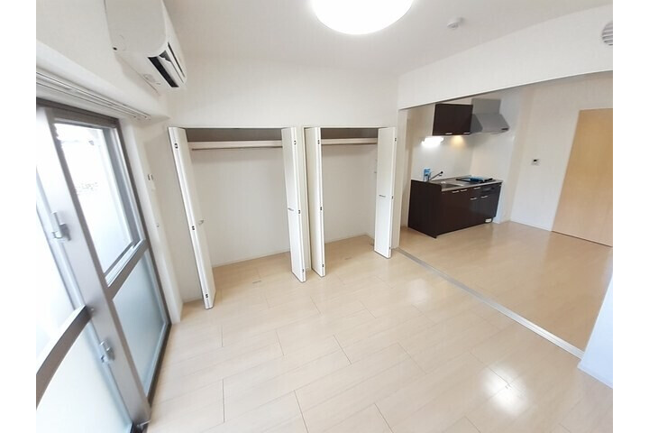 1DK Apartment, Japan — image 3
