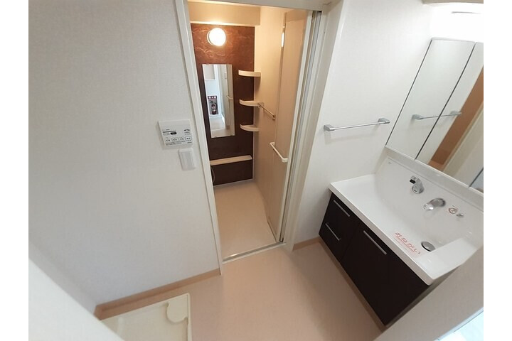1DK Apartment, Japan — image 7