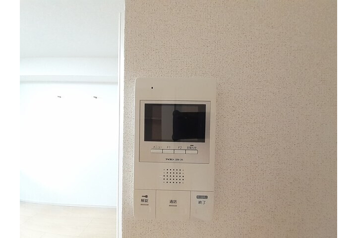 1K Apartment, Japan — image 5