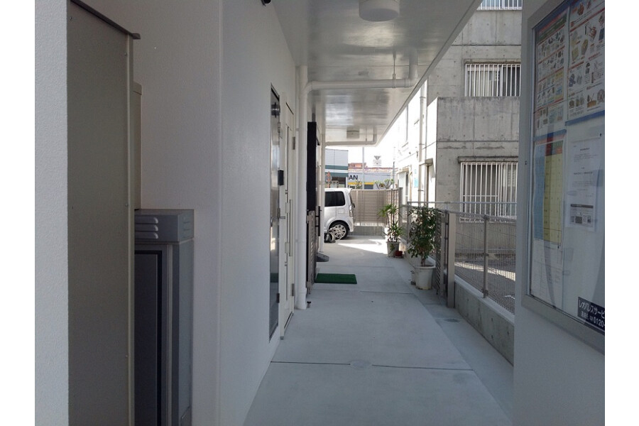 1K Apartment, Japan — image 14