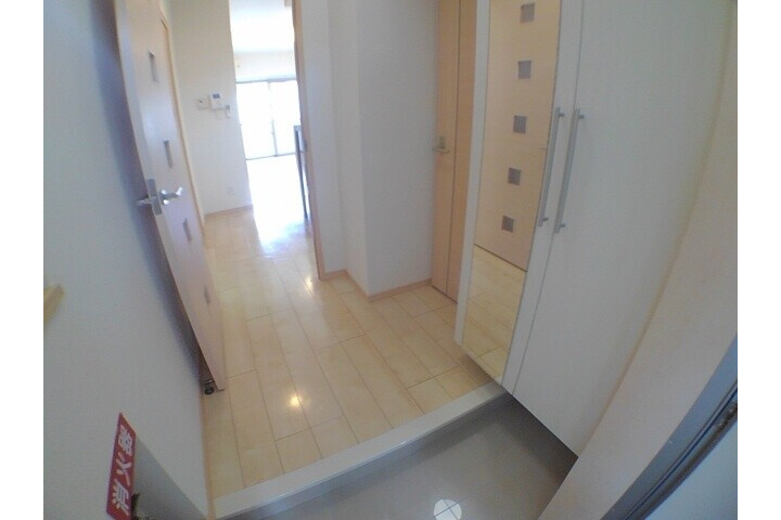 1LDK Apartment, Japan — image 10