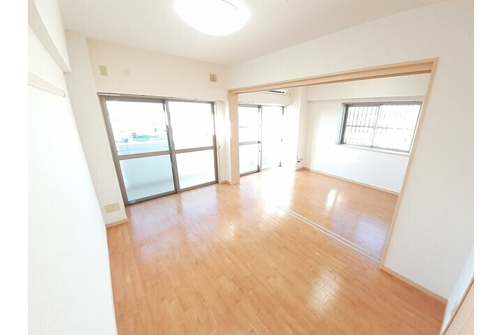 1LDK Apartment, Japan — image 5