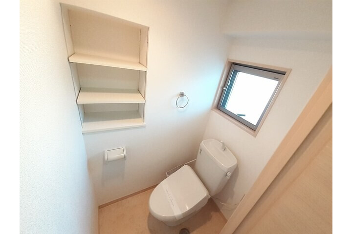 1LDK Apartment, Japan — image 11