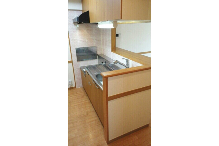 1LDK Apartment, Japan — image 6