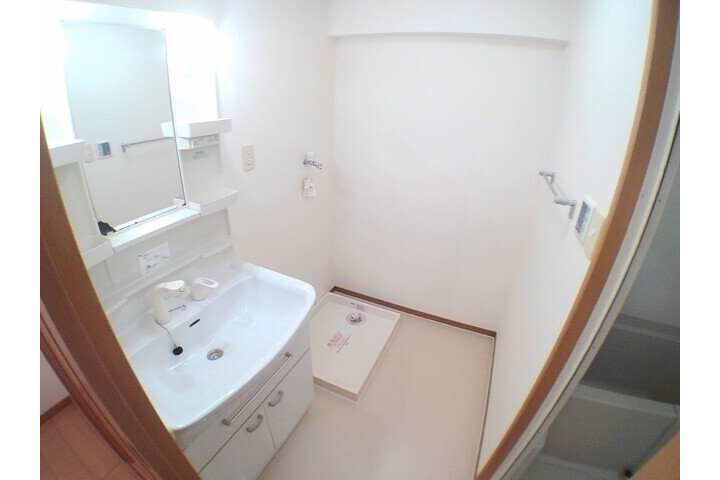 1LDK Apartment, Japan — image 7