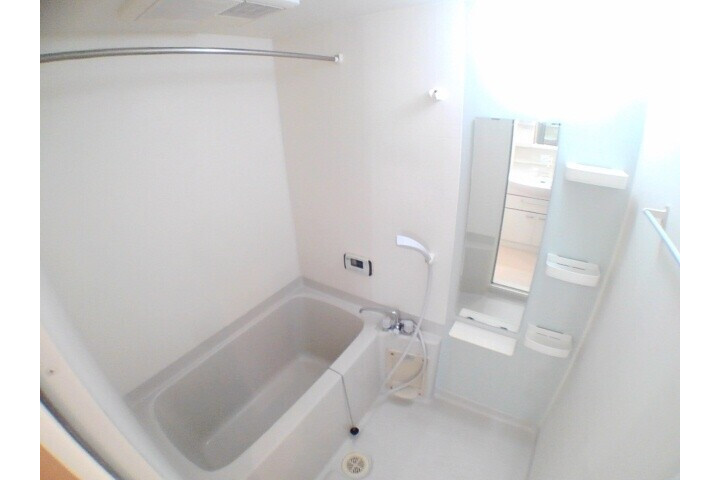 1LDK Apartment, Japan — image 9