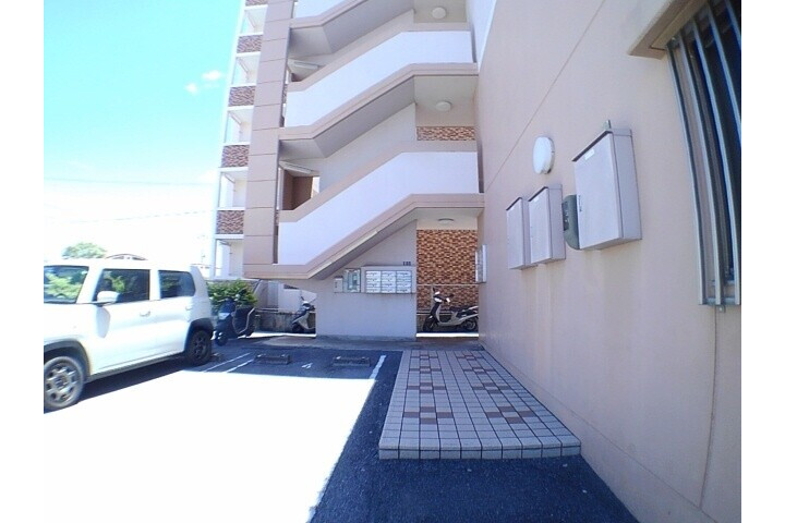 1LDK Apartment, Japan — image 12