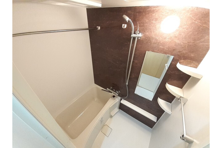 1K Apartment, Japan — image 8