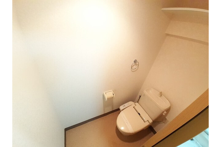 1K Apartment, Japan — image 7