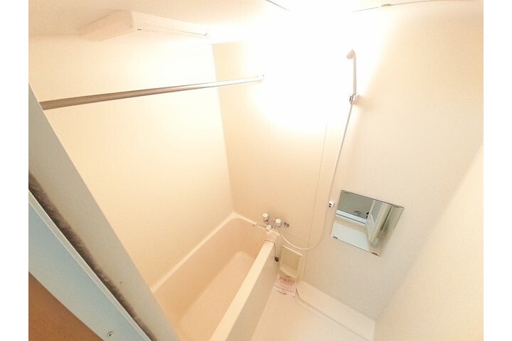 1K Apartment, Japan — image 8
