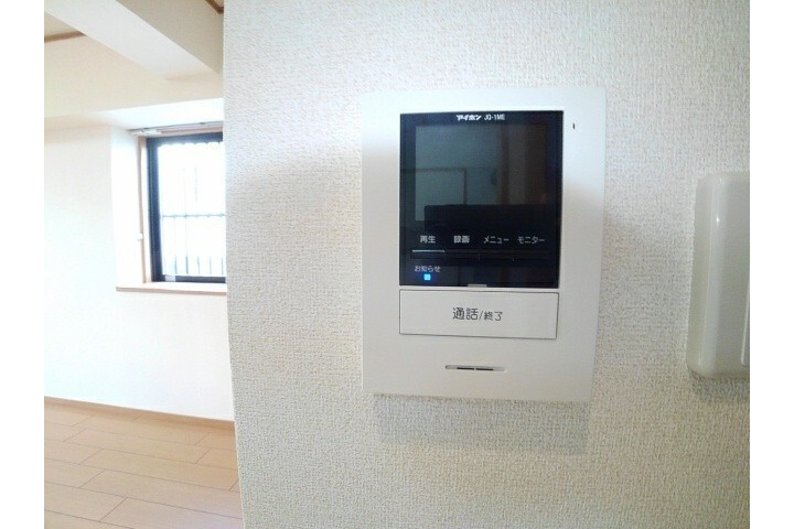 1LDK Apartment, Japan — image 10