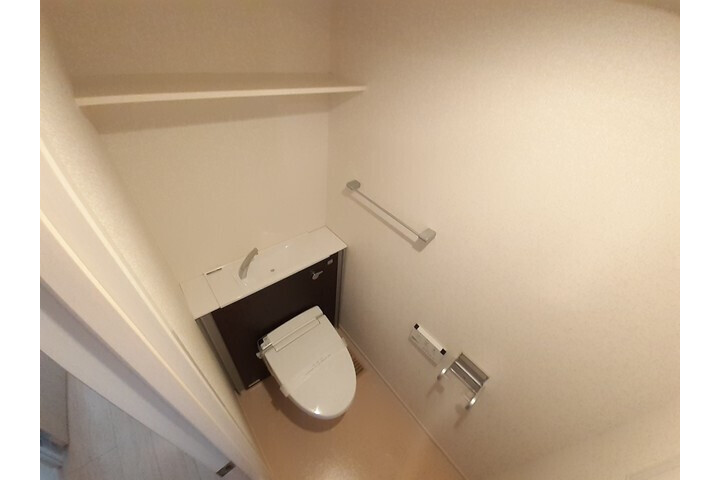 1DK Apartment, Japan — image 10