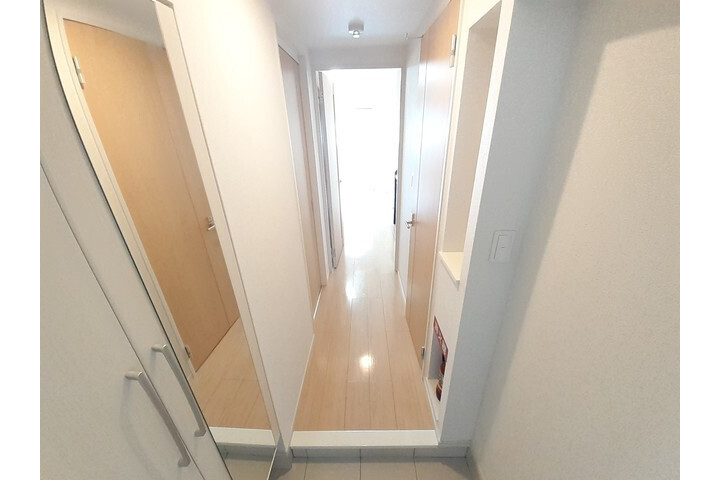 1DK Apartment, Japan — image 11