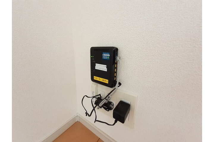 2LDK Apartment, Japan — image 10