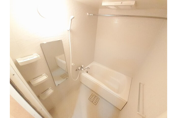 2LDK Apartment, Japan — image 9