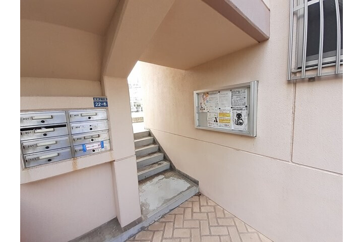 2LDK Apartment, Japan — image 13