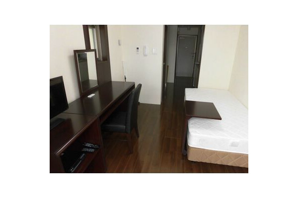 1K Apartment, Japan — image 3