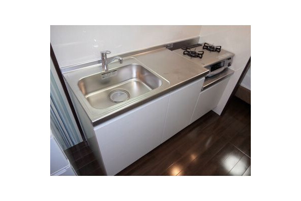 1K Apartment, Japan — image 4