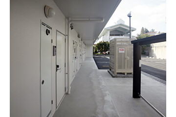 1K Apartment, Japan — image 10