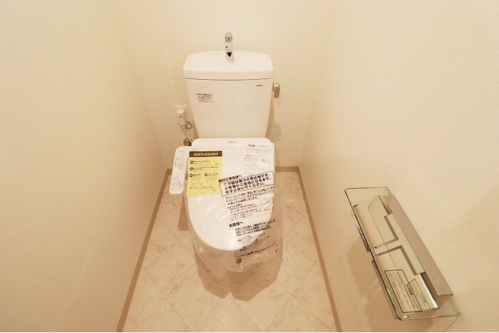 1LDK Apartment, Japan — image 9