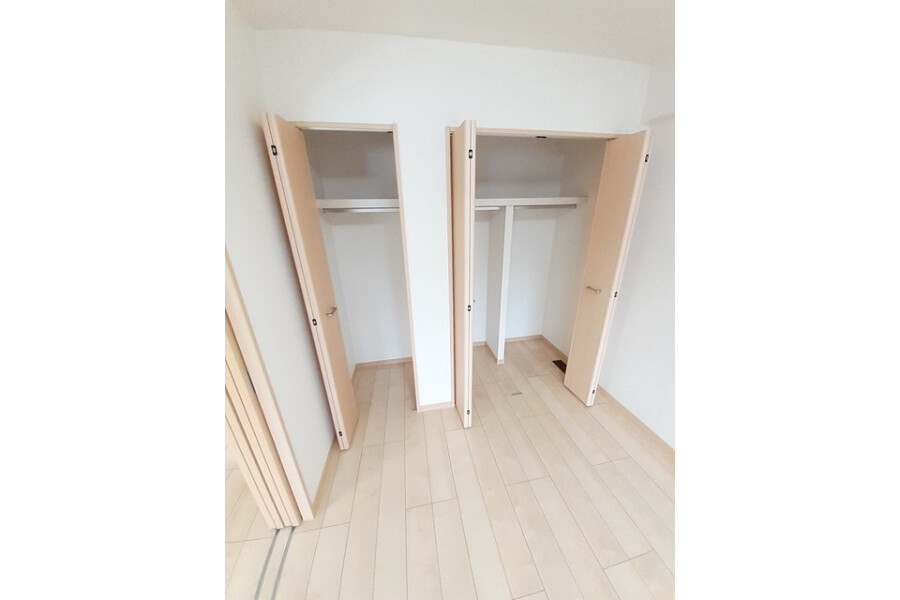 1LDK Apartment, Japan — image 3
