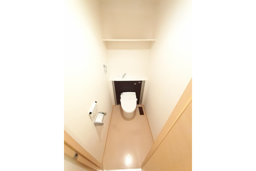 1LDK Apartment, Japan — image 8