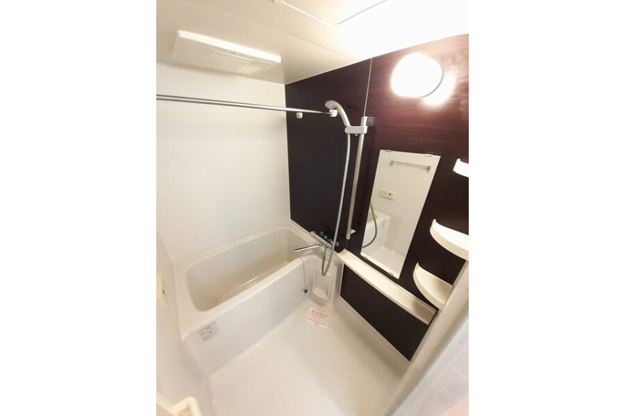 1LDK Apartment, Japan — image 9