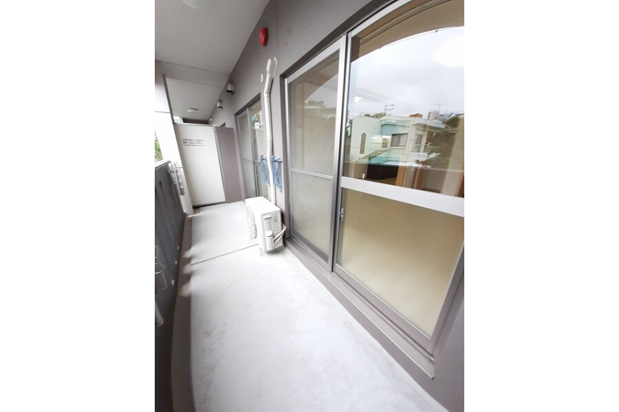 1LDK Apartment, Japan — image 11