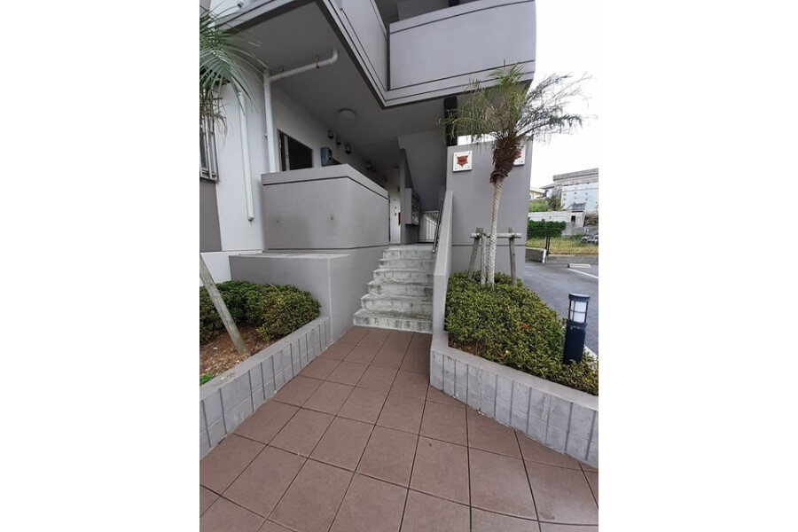 1LDK Apartment, Japan — image 13
