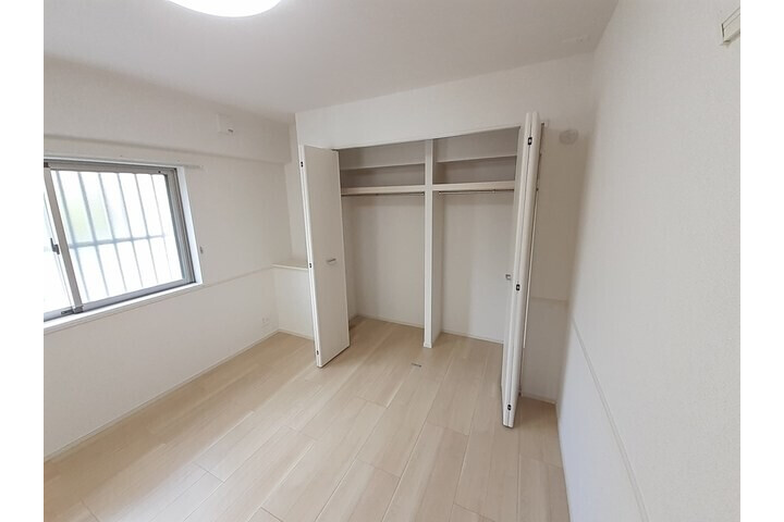1LDK Apartment, Japan — image 2