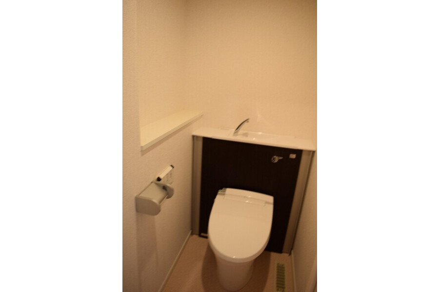 1DK Apartment, Japan — image 10
