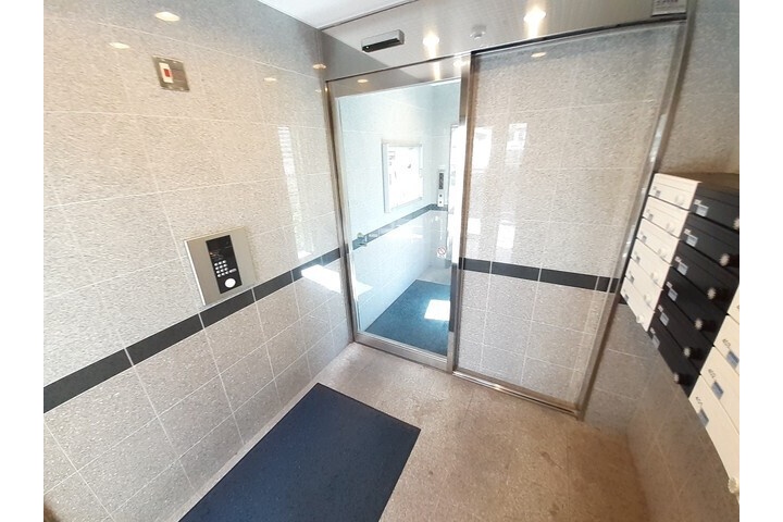 1DK Apartment, Japan — image 13