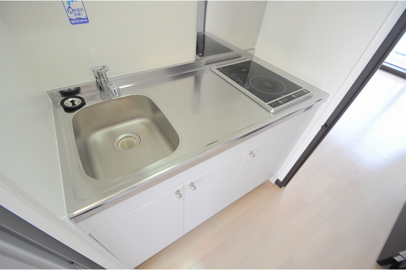1K Apartment, Japan — image 5