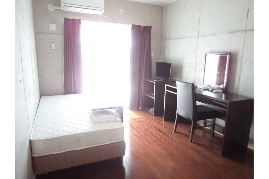1K Apartment, Japan — image 2