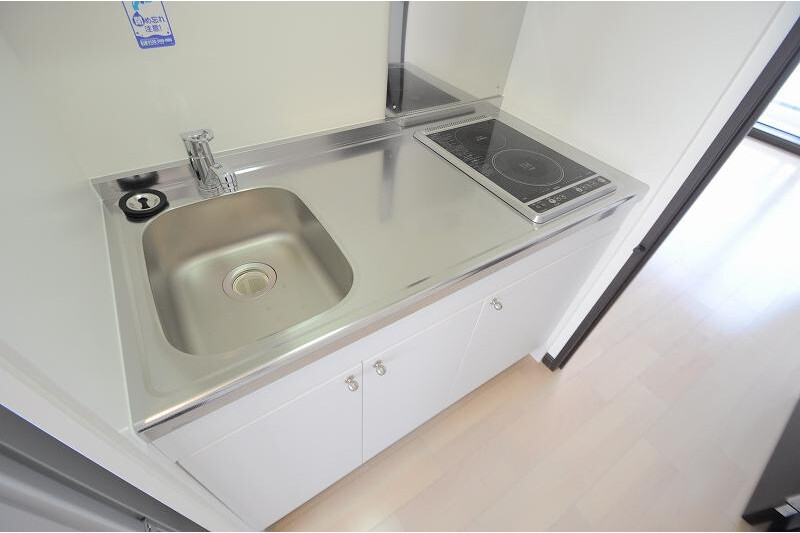 1K Apartment, Japan — image 9